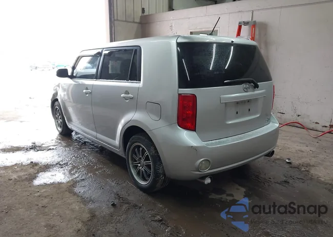 JTLKE50E781023398: 44255481