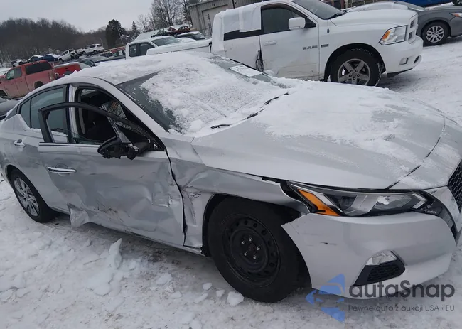 1N4BL4BW7LC234802: 44255596