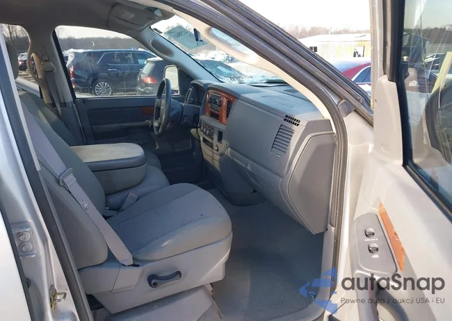 1D7HU18226S552654: 44255643