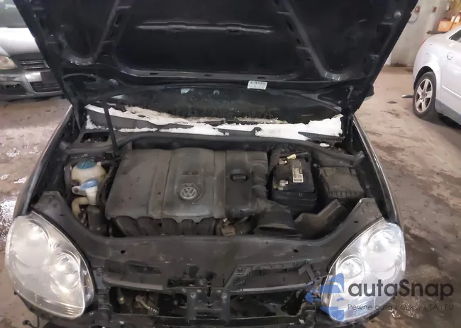 3VWRZ7AJ7AM020075: 44255737