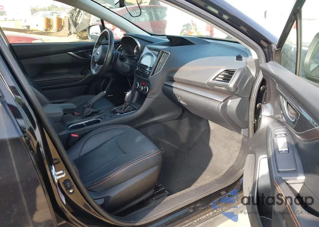 JF2GTANCXK8307647: 44255810