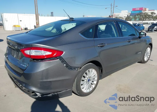 3FA6P0LU2ER185458: 44254932