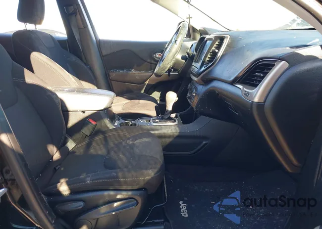 1C4PJLCS1HW641581: 44254955