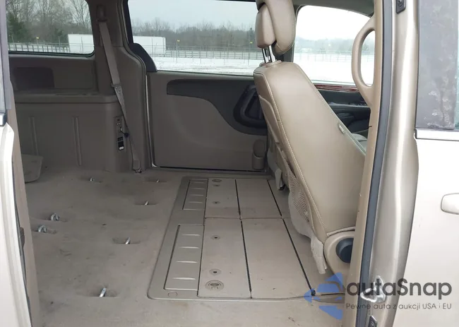 2C4RC1BG3DR775760: 44255104