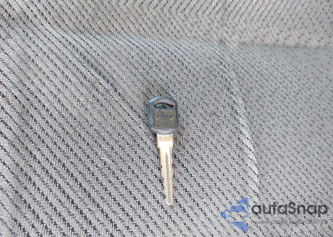 1GNGK26K7SJ323768: 44255171