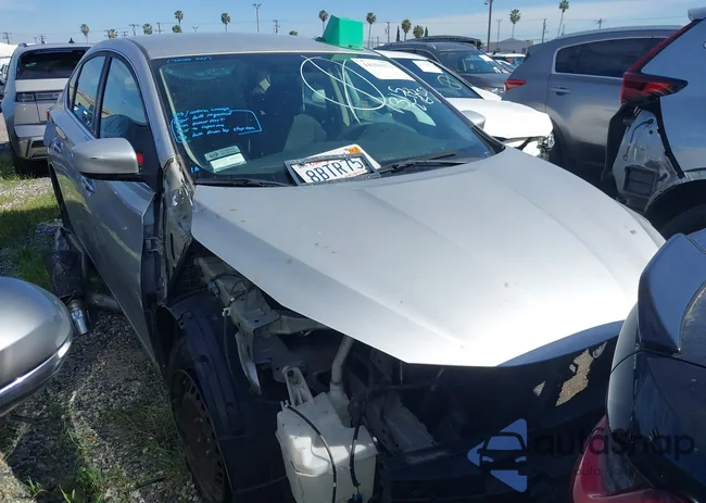 3N1AB7AP3HY409987: 44256275