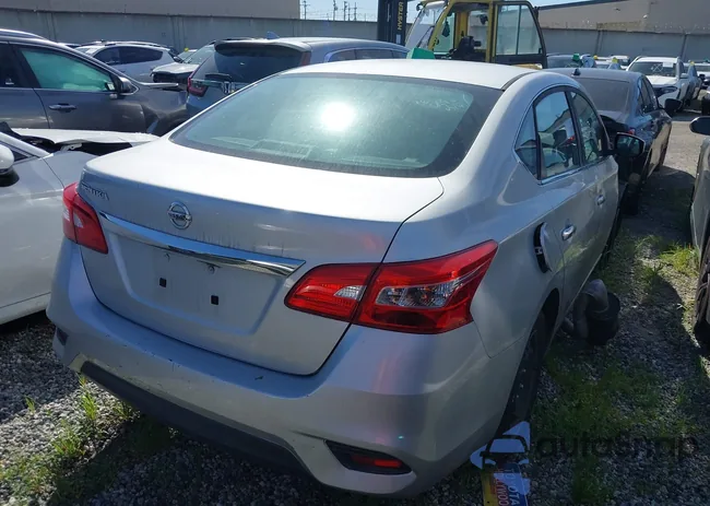 3N1AB7AP3HY409987: 44256275