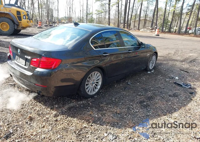 WBAFR7C53BC801195: 44256468