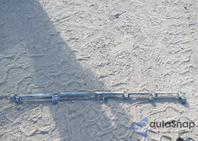 3GYFNBE34ES666413: 44256527