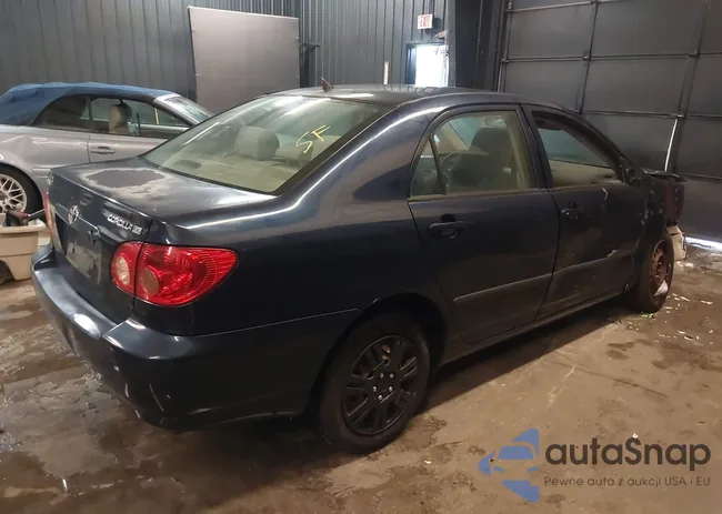 1NXBR32E48Z953710: 44256579