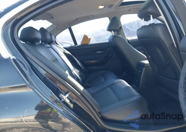 WBAVB735X8VH23739: 44256659