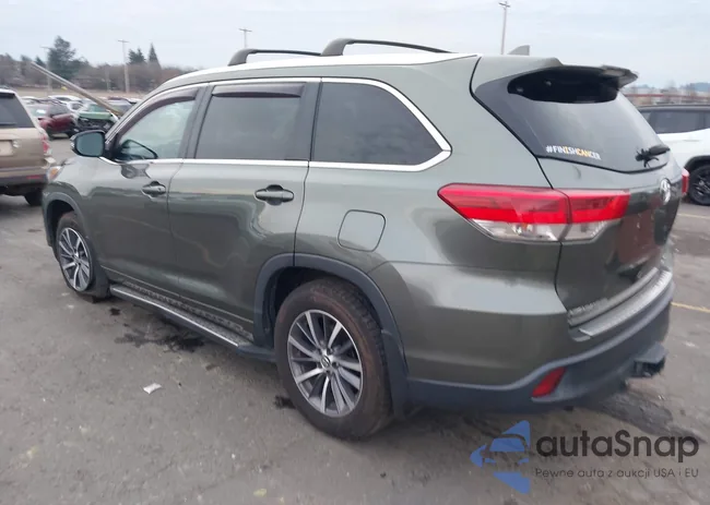 5TDJZRFH9JS811094: 44256700