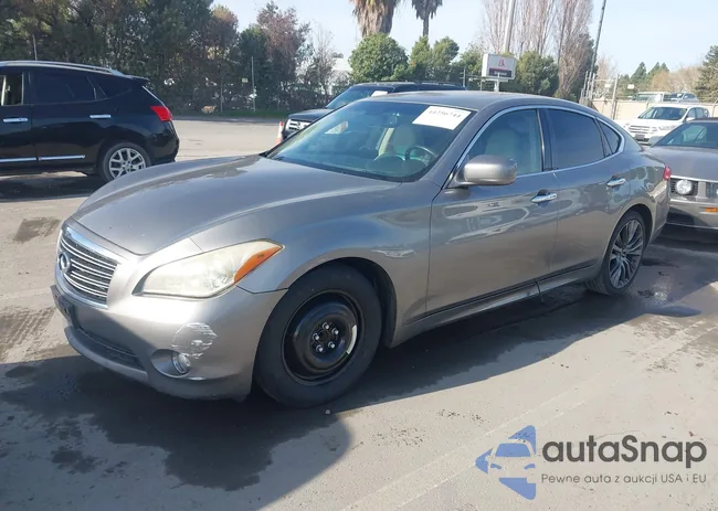 JN1BY1AP9BM320323: 44256744