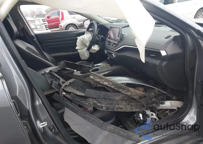 1N4BL4CV4KC189211: 44256768