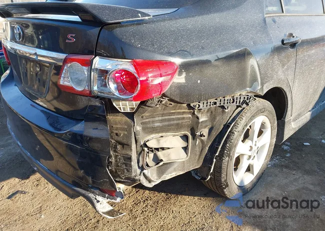 2T1BU4EE3BC547751: 44256815