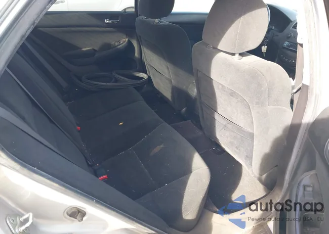 1HGCM55366A026074: 44255828