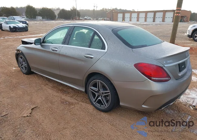 WDDWF8EB6LR561410: 44255969