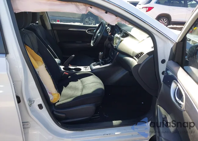 3N1AB7AP5JY293679: 44256041