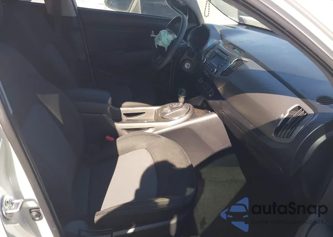 KNDPB3AC0E7644485: 44256174