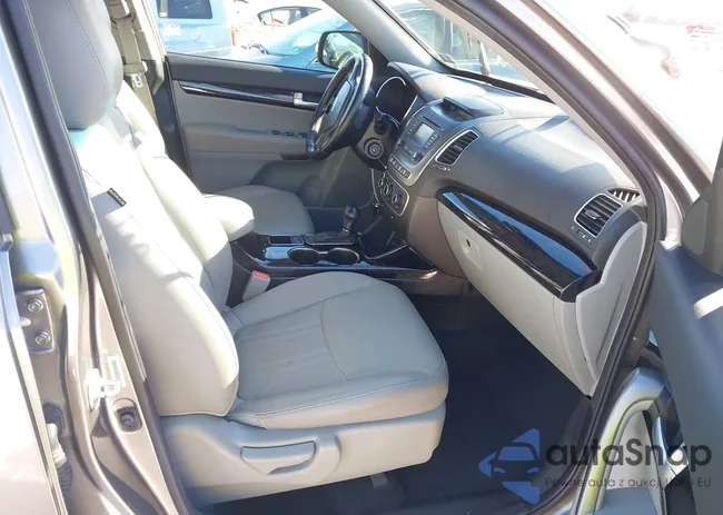 5XYKTCA6XFG642233: 44257236