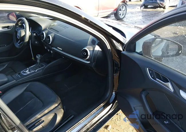 WAUAUGFF4J1062846: 44257254