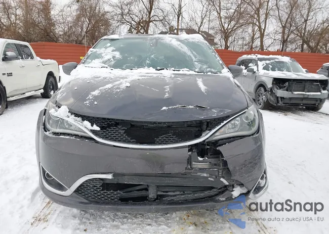 2C4RC1FG9JR103109: 44257327