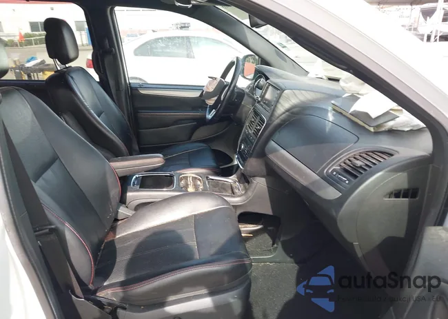 2C4RDGEG7JR145974: 44257335