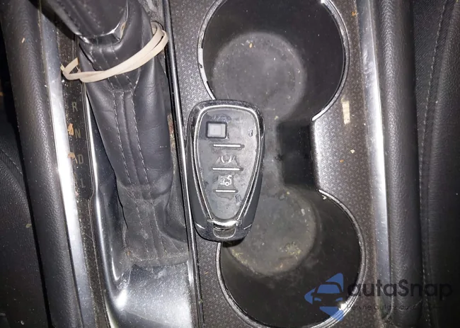 1G1ZD5ST8KF118936: 44257352