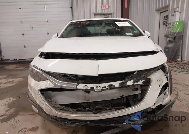 1G1ZD5ST8KF118936: 44257352