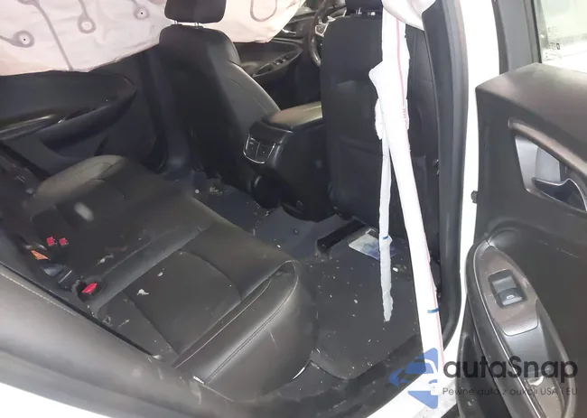 1G1ZD5ST8KF118936: 44257352