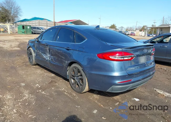 3FA6P0HD8KR111577: 44257386