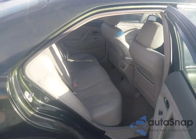 4T1BF3EK2BU583228: 44257392