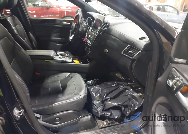 4JGED6EB8KA137977: 44257472