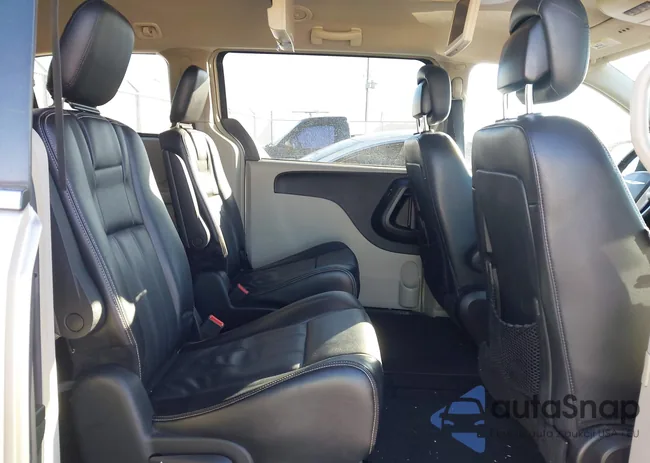 2C4RC1BG7FR560465: 44257523