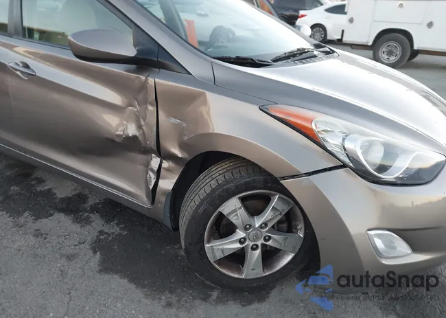 5NPDH4AE0DH205631: 44257535