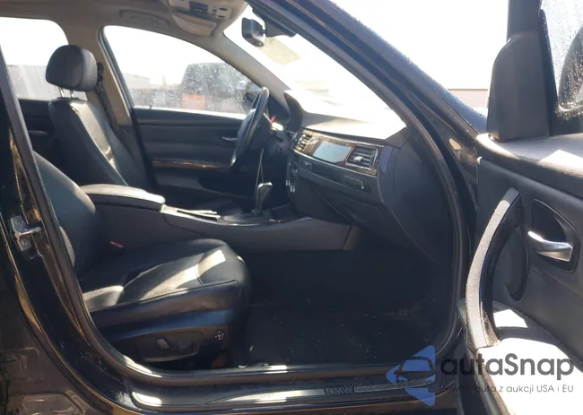 WBAPK7C52BA819420: 44257546