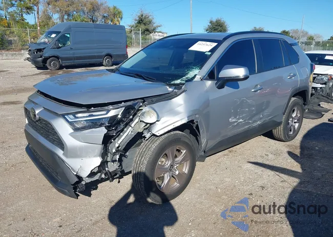 2T3W1RFV9NW227740: 44257624