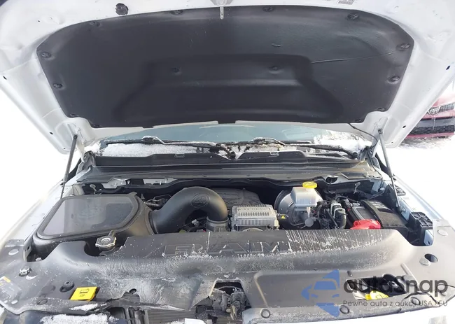 1C6SRFKT0PN588656: 44257681