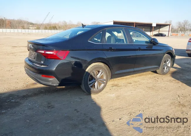 3VWEM7BU7RM049142: 44257740