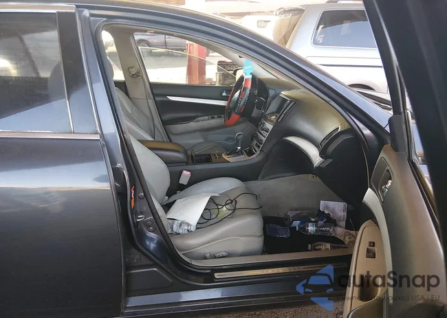 JNKCV61E49M308286: 44257763