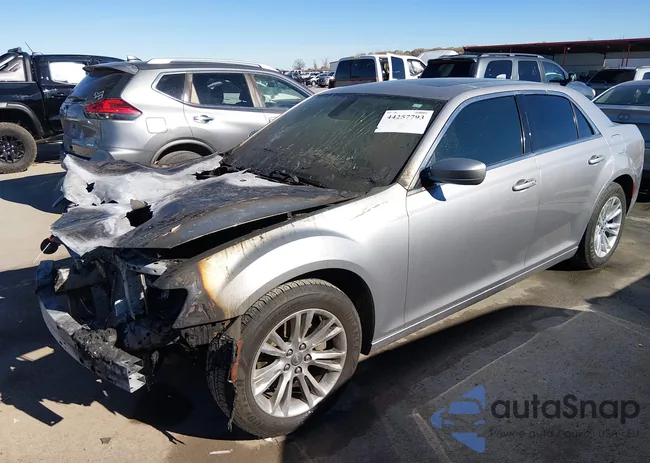 2C3CCAAG8HH560186: 44257793