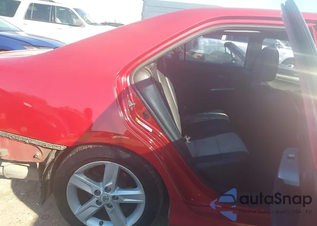 4T1BF1FK2EU744376: 44257812