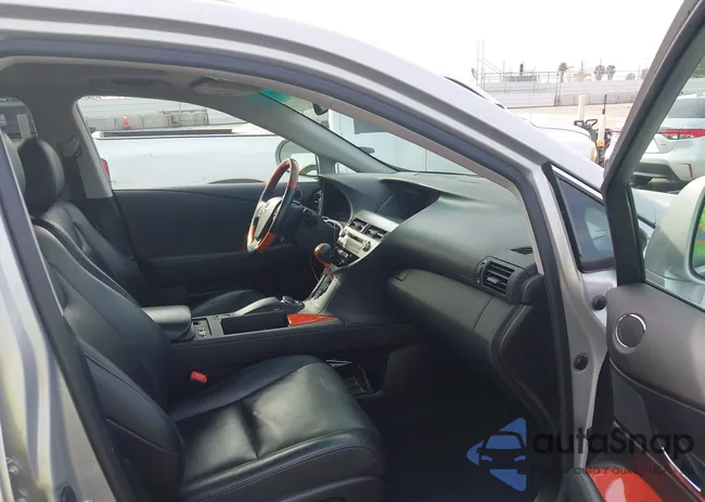 2T2ZK1BA9AC030095: 44257819