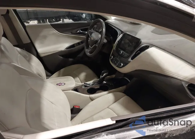 1G1ZE5SX2NF201895: 44257820