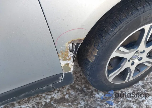 YV4902DZ5B2154056: 44256871