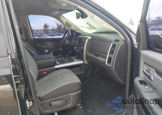 1C6RR7LG2PS519099: 44256931