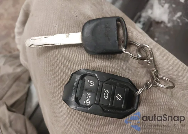 2HGFA16309H324381: 44257017