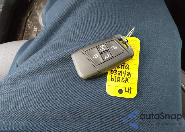 3VWEX7BU3SM032142: 44257041