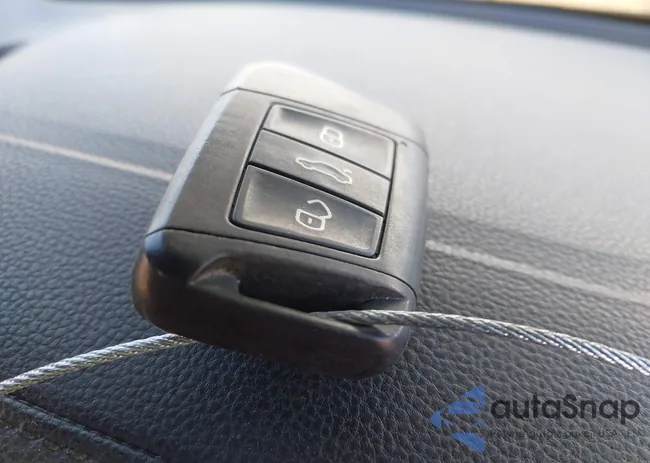 3VWC57BU6KM112788: 44257061