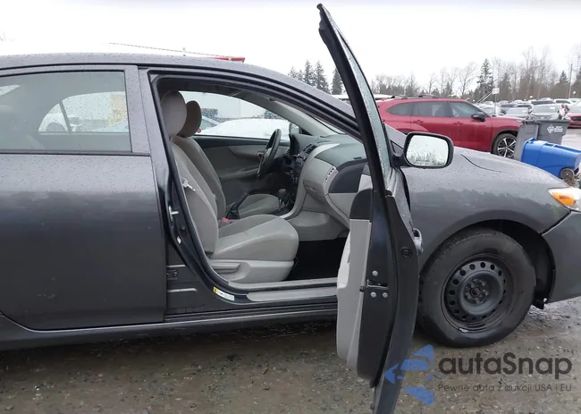 2T1BU4EE3BC738280: 44257119